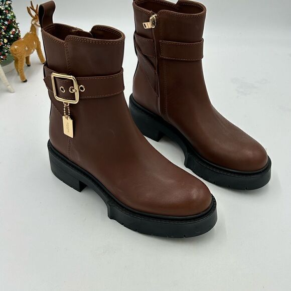 Women’s coach lug sole  leather boots size 5.5 US - Picture 2 of 11